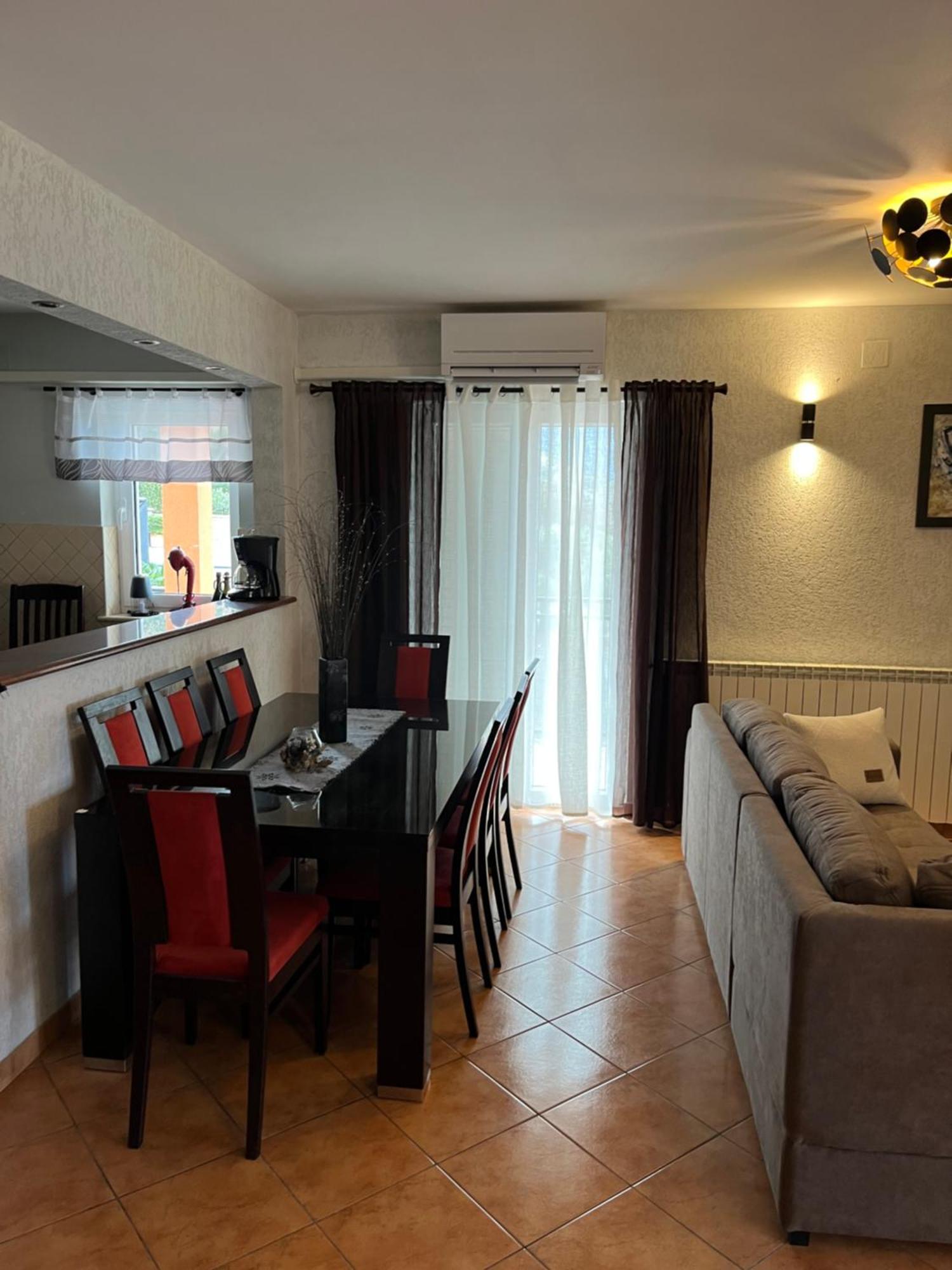 Apartments Vunic Mošćenička Draga Exteriör bild